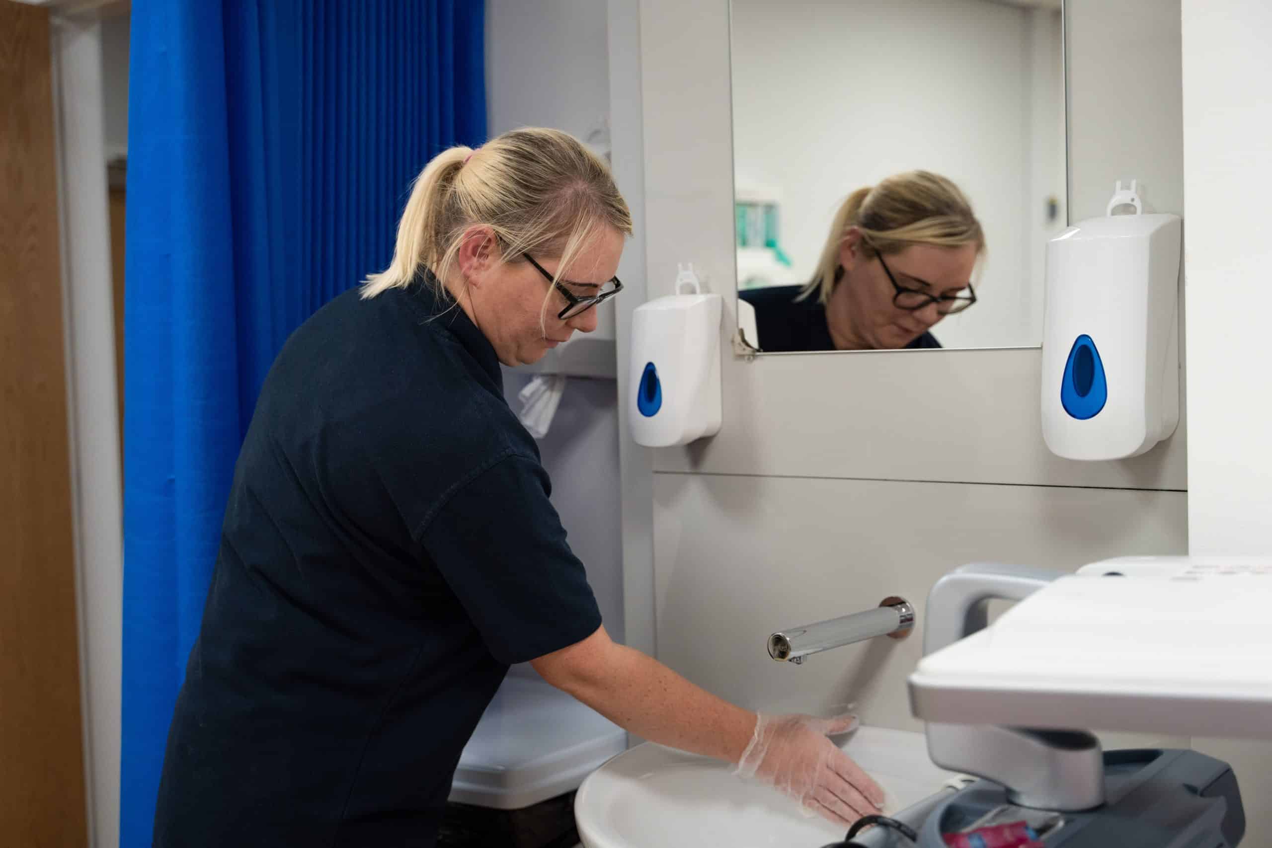 cleaning services manchester preston