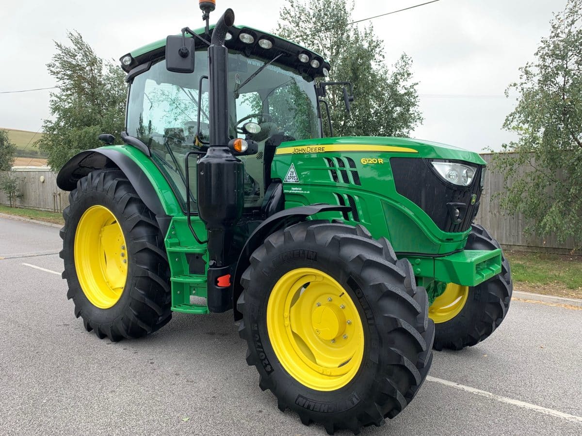 John Deere 6120r